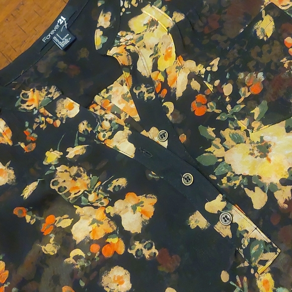 Forever 21 Sheer Floral Button-down Long-sleeved Top - Picture 5 of 13